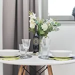 Eleganckie Studia Wyspa Slodowa By Renters Апартаменти Вроцлав