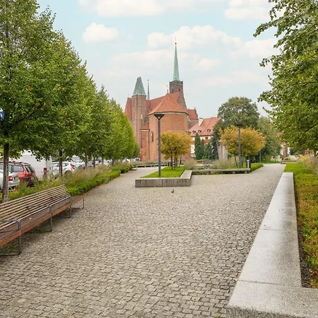 Eleganckie Studia Wyspa Slodowa By Renters Wroclaw